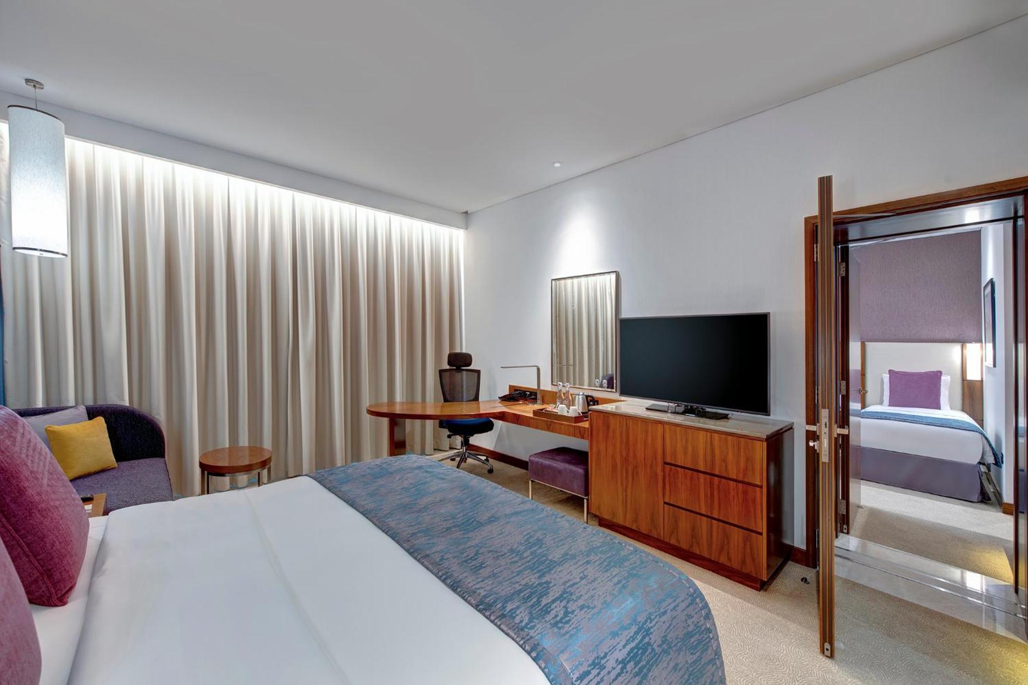 Crowne Plaza Muscat Ocec By Ihg Hotel Exterior foto