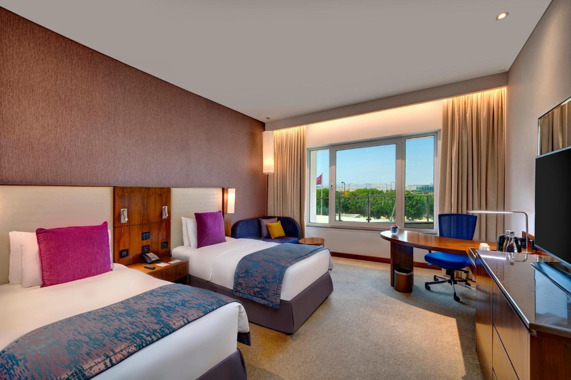 Crowne Plaza Muscat Ocec By Ihg Hotel Exterior foto